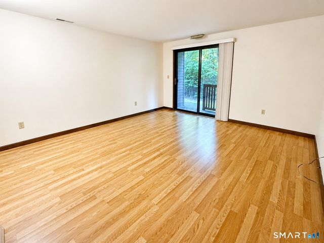 27 Harrison Street 11, Meriden, CT 06450