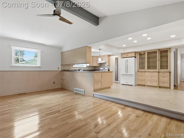 17268 Fitzgerald Street, Livonia, MI 48152