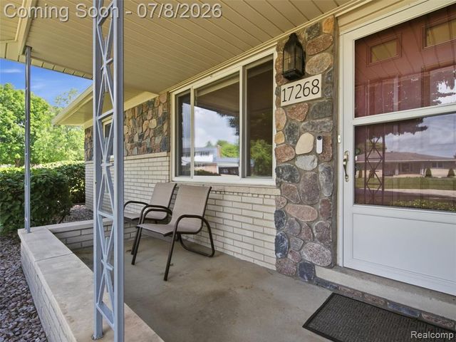 17268 Fitzgerald Street, Livonia, MI 48152