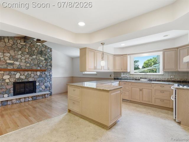 17268 Fitzgerald Street, Livonia, MI 48152