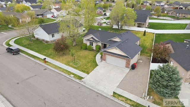 452 W 3rd N, Rigby, ID 83442