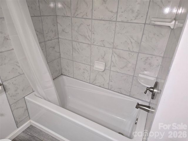 1108 2nd Street SE, Conover, NC 28613