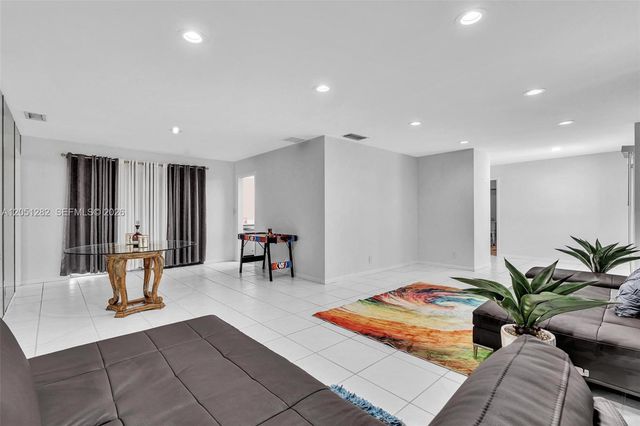 411 Wilma Circle, Riviera Beach, FL 33404