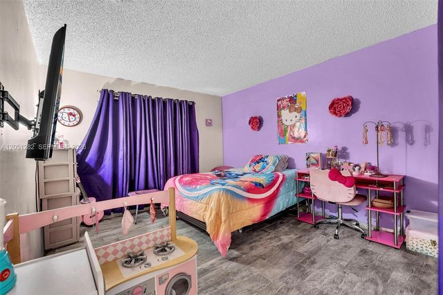 411 Wilma Circle, Riviera Beach, FL 33404