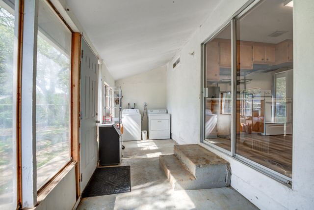 19915 Gas Point Road, Cottonwood, CA 96022