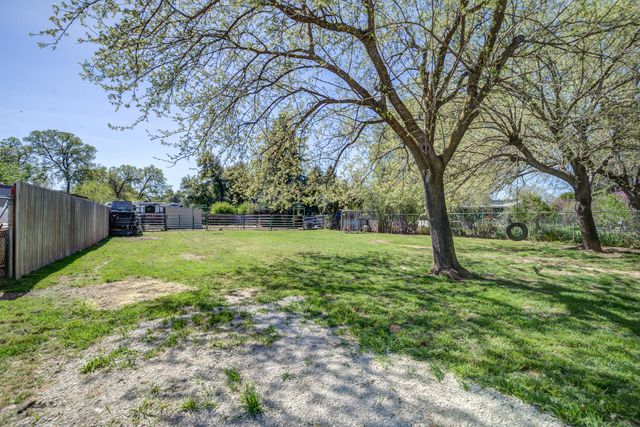 19915 Gas Point Road, Cottonwood, CA 96022