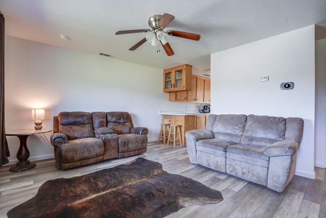 19915 Gas Point Road, Cottonwood, CA 96022