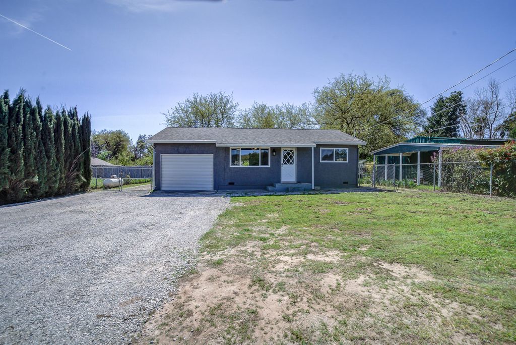 19915 Gas Point Road, Cottonwood, CA 96022