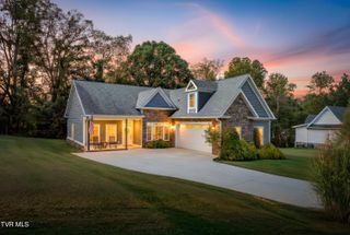 195 Creek Side Court, Bristol, TN 37620
