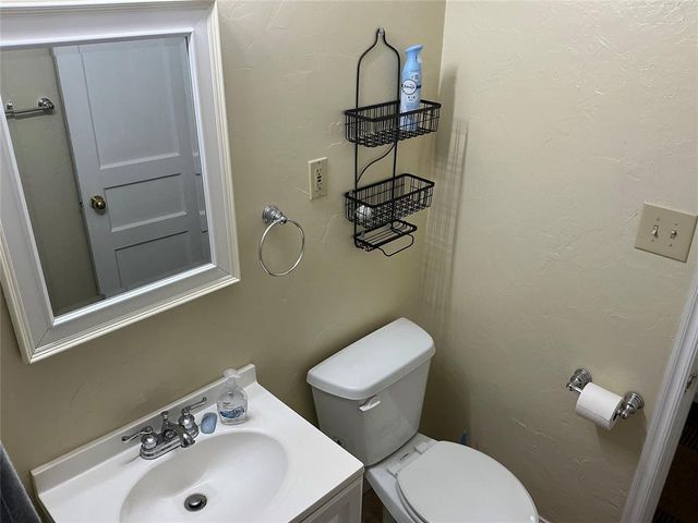 6019 NW 47th Street, Warr Acres, OK 73122