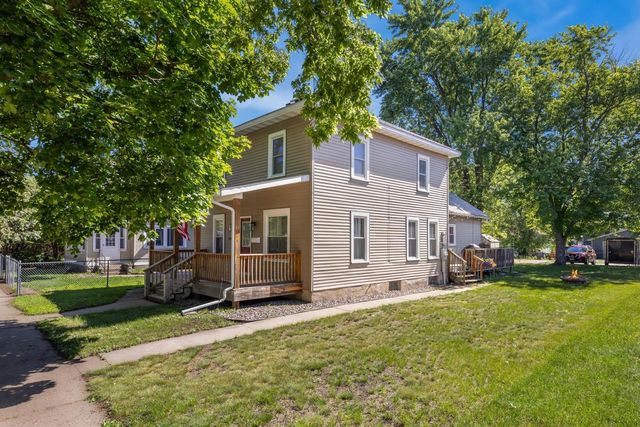 1406 Charles STREET, La Crosse, WI 54603