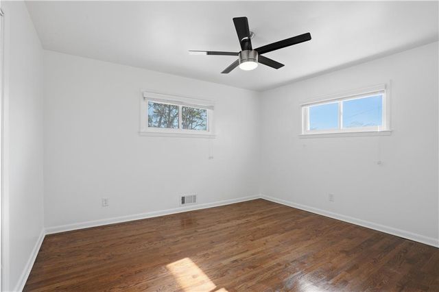 2467 Elmwood SE Circle, Smyrna, GA 30339