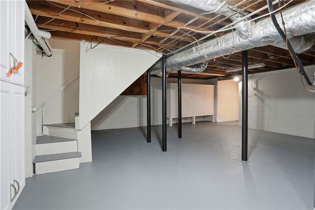 2467 Elmwood SE Circle, Smyrna, GA 30339