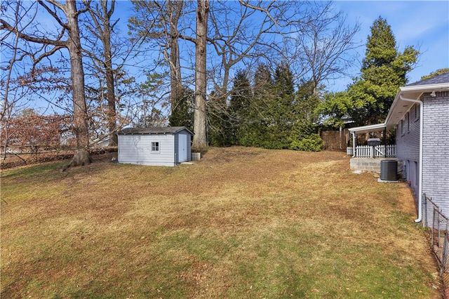 2467 Elmwood SE Circle, Smyrna, GA 30339