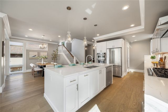 10015 131st Place NE, Kirkland, WA 98033