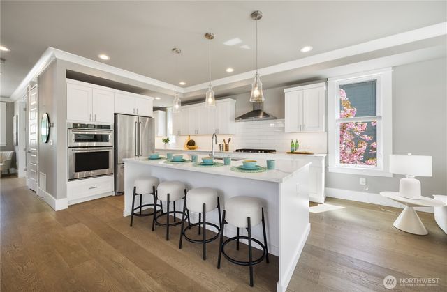 10015 131st Place NE, Kirkland, WA 98033