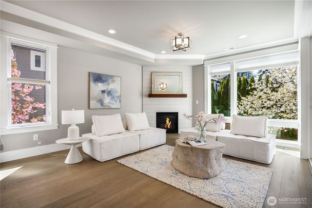 10015 131st Place NE, Kirkland, WA 98033
