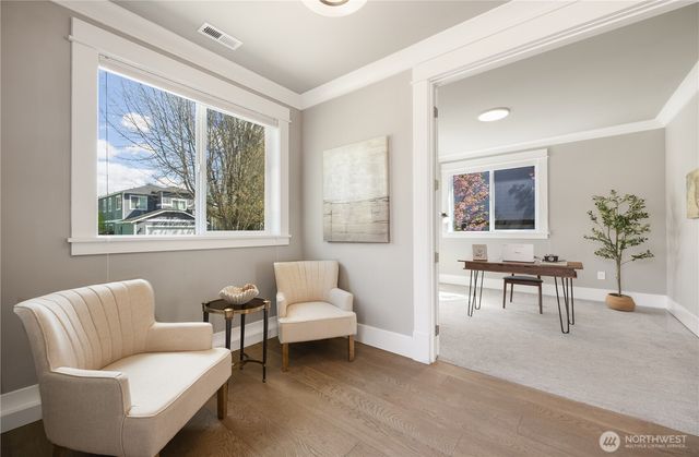 10015 131st Place NE, Kirkland, WA 98033
