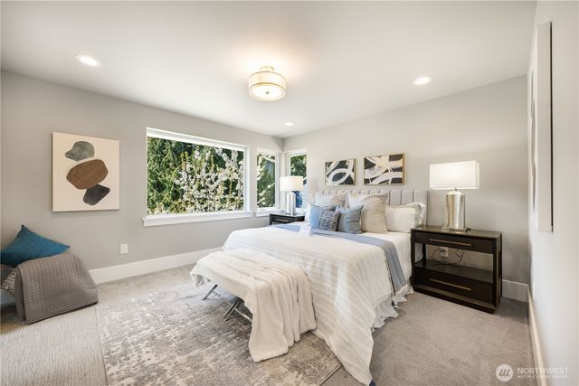 10015 131st Place NE, Kirkland, WA 98033