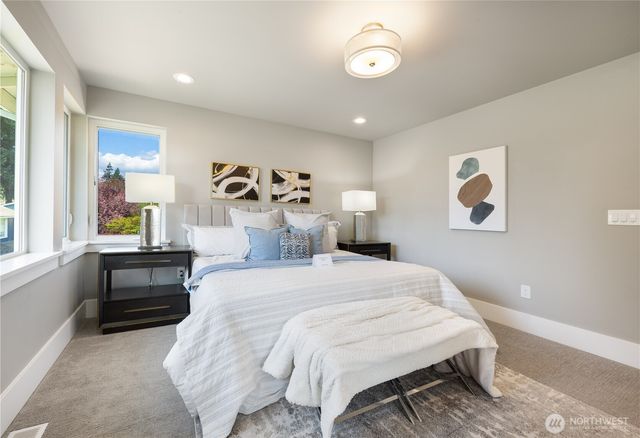 10015 131st Place NE, Kirkland, WA 98033