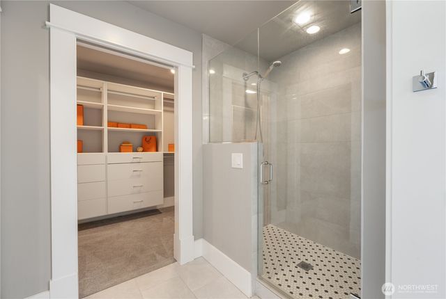 10015 131st Place NE, Kirkland, WA 98033