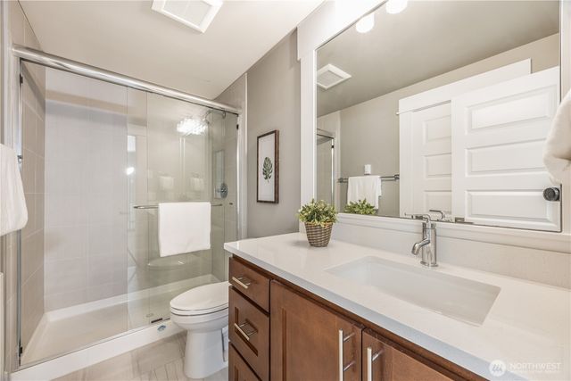 10015 131st Place NE, Kirkland, WA 98033
