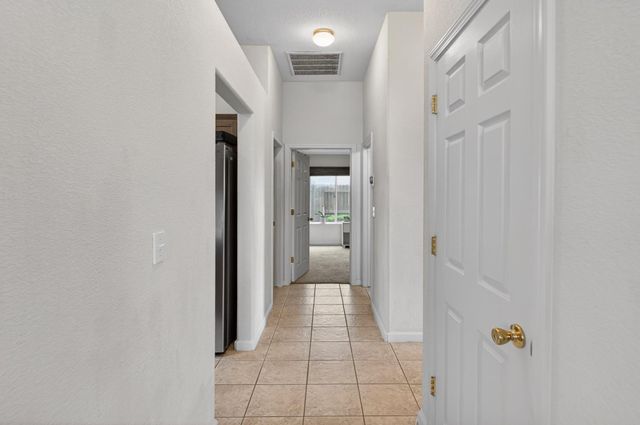 9042 Warmsprings St, Elk Grove, CA 95758