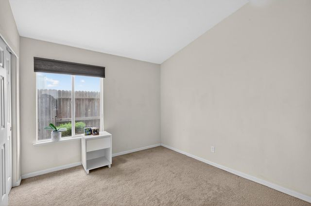 9042 Warmsprings St, Elk Grove, CA 95758
