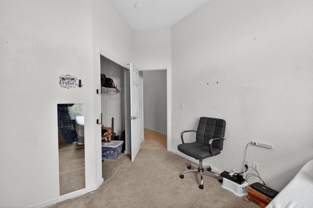 9042 Warmsprings St, Elk Grove, CA 95758
