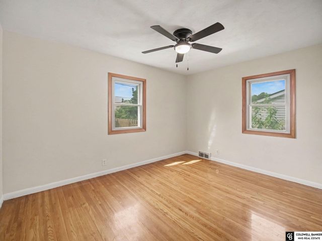 7839 Grover Street, Omaha, NE 68124