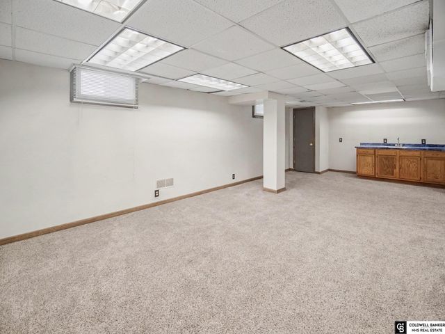 7839 Grover Street, Omaha, NE 68124