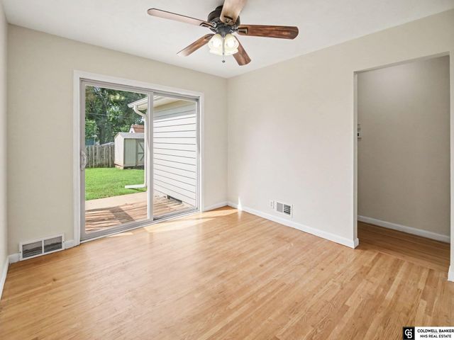 7839 Grover Street, Omaha, NE 68124