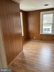 307 N GOVERNORS AVE, Dover, DE 19904
