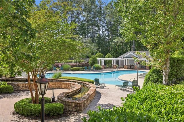 436 Pembrooke Circle 436, Alpharetta, GA 30004