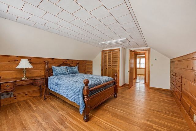 8 Central St, Stoughton, MA 02072