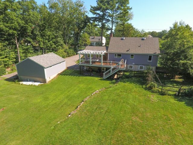 8 Central St, Stoughton, MA 02072