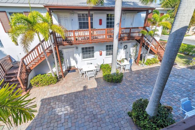 230 Conniston Road, West Palm Beach, FL 33405