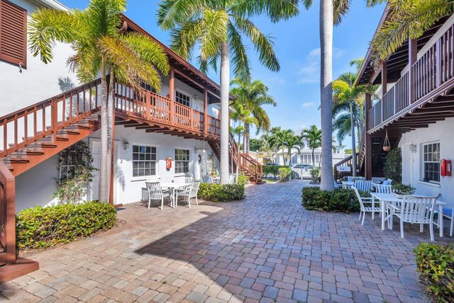 230 Conniston Road, West Palm Beach, FL 33405