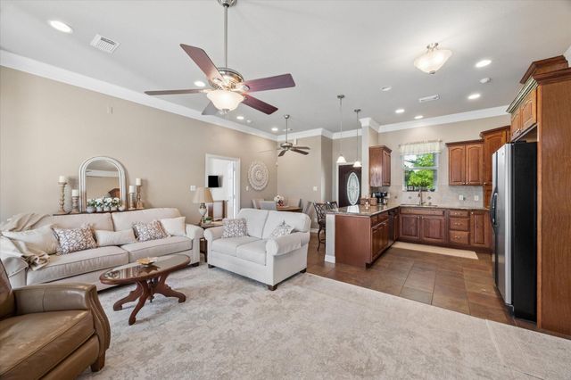 16519 Deer Haven Run, Rosharon, TX 77583