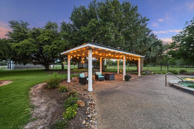 16519 Deer Haven Run, Rosharon, TX 77583