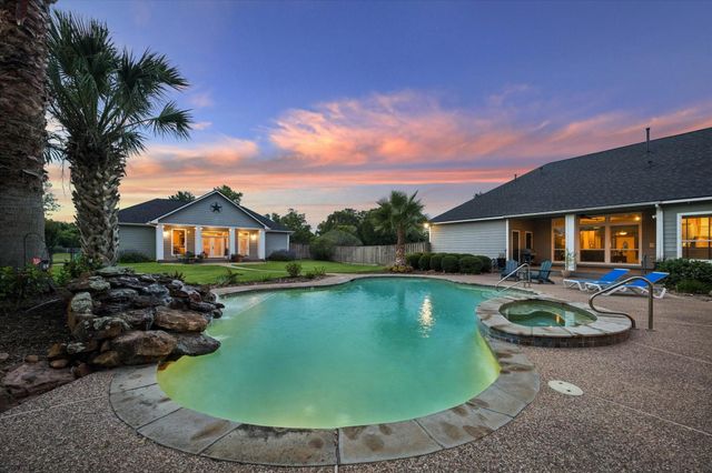 16519 Deer Haven Run, Rosharon, TX 77583