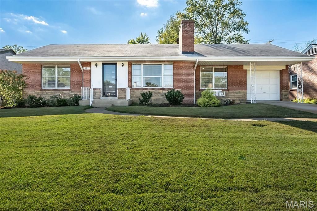 5937 Childress Avenue, St Louis, MO 63109