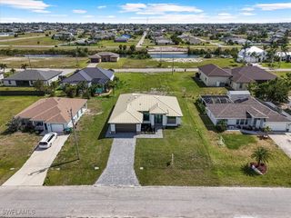 2500 NW 7th ST, Cape Coral, FL 33993