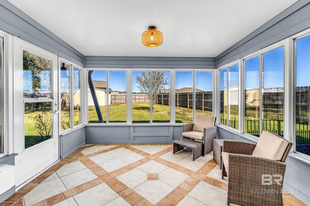 3244 Spanish Cove Dr N, Lillian, AL 36549