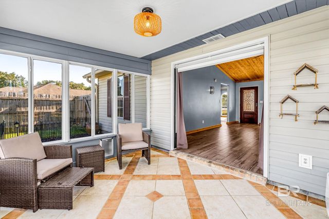 3244 Spanish Cove Dr N, Lillian, AL 36549