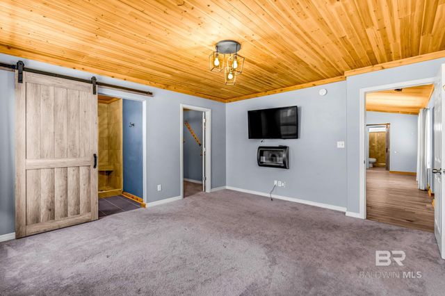 3244 Spanish Cove Dr N, Lillian, AL 36549