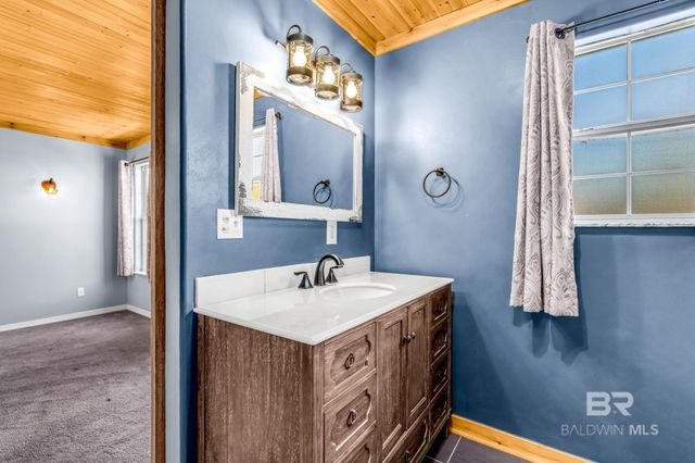 3244 Spanish Cove Dr N, Lillian, AL 36549