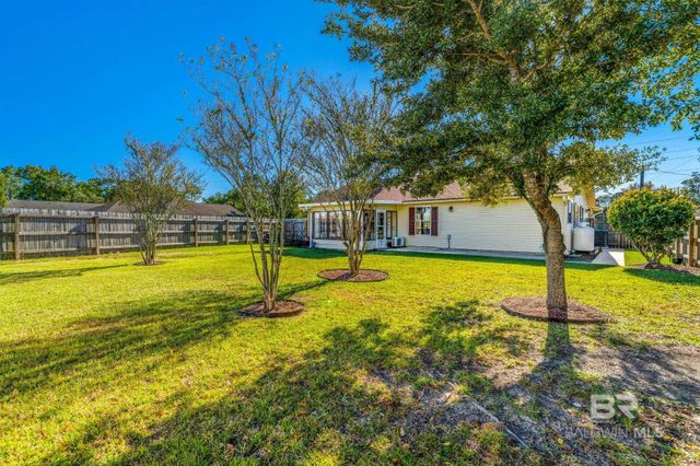 3244 Spanish Cove Dr N, Lillian, AL 36549