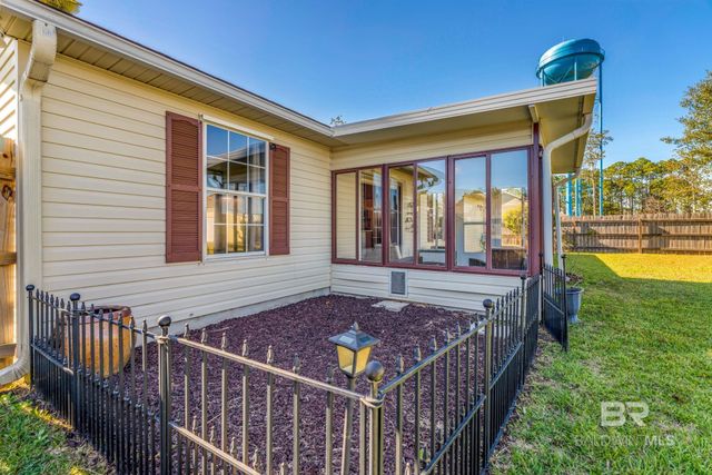 3244 Spanish Cove Dr N, Lillian, AL 36549