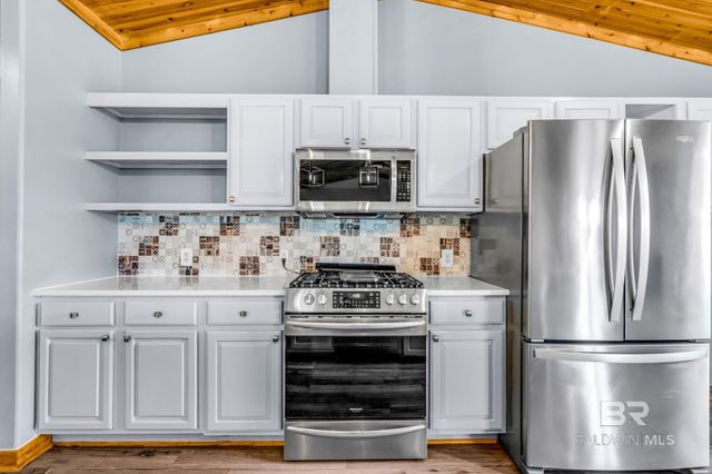 3244 Spanish Cove Dr N, Lillian, AL 36549